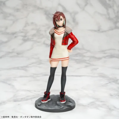 Figura Momo Ayase Luminasta