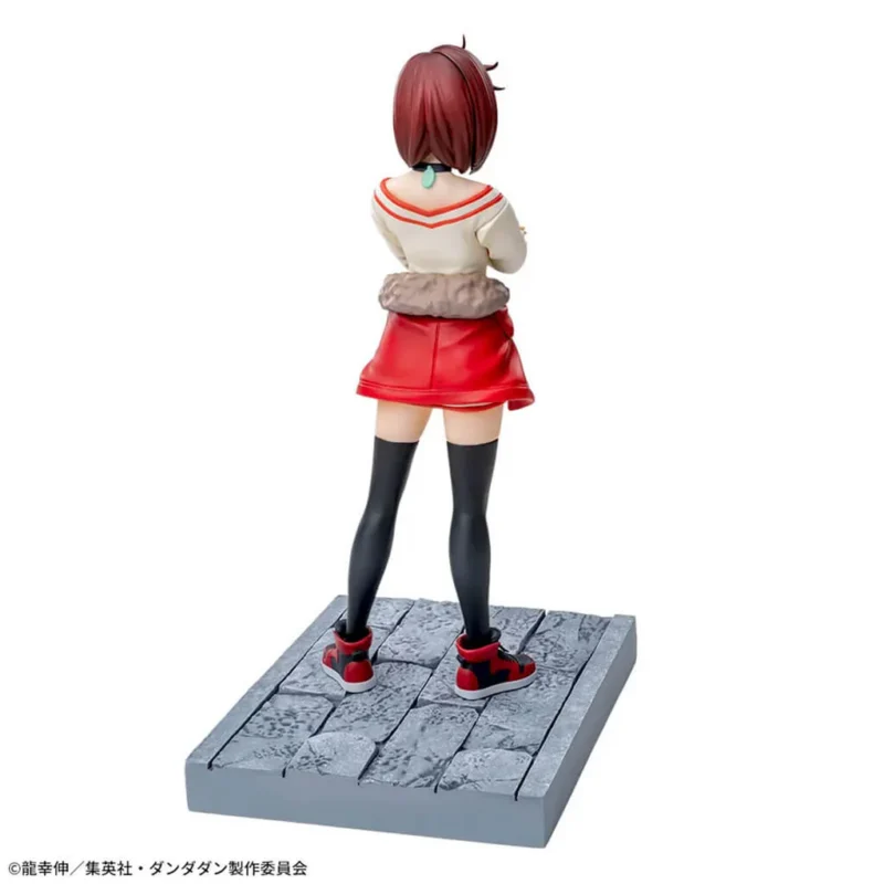 Figura Momo Luminasta