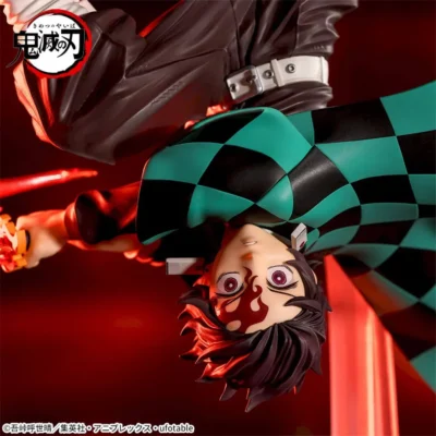 DEMON SLAYER - KIMETSU NO YAIBA - FIGURA KAMADO TANJIRO HINOKAMI KAGURA SETTING SUN TRANSFORMATION LUMINASTA