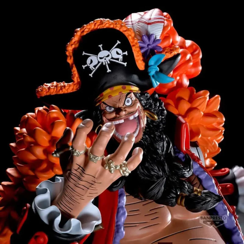 ONE PIECE - FIGURA MARSHALL D. TEACH GRANDISTA