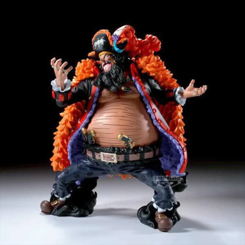 ONE PIECE - FIGURA MARSHALL D. TEACH GRANDISTA